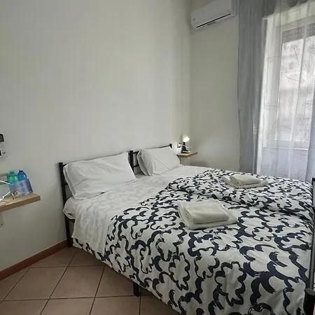 ゲストハウス Stella Sirio ナポリ